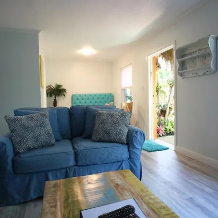 Beachpoint Cottages Siesta Key Exterior photo