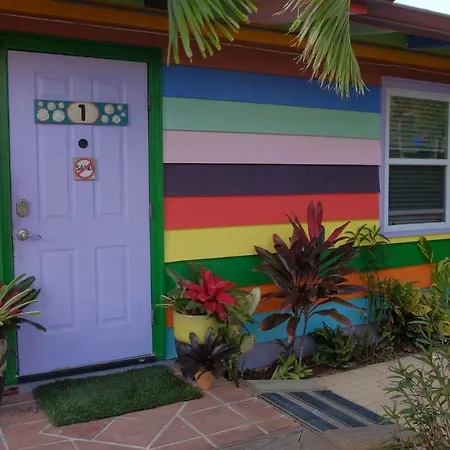 Beachpoint Cottages Siesta Key Exterior photo