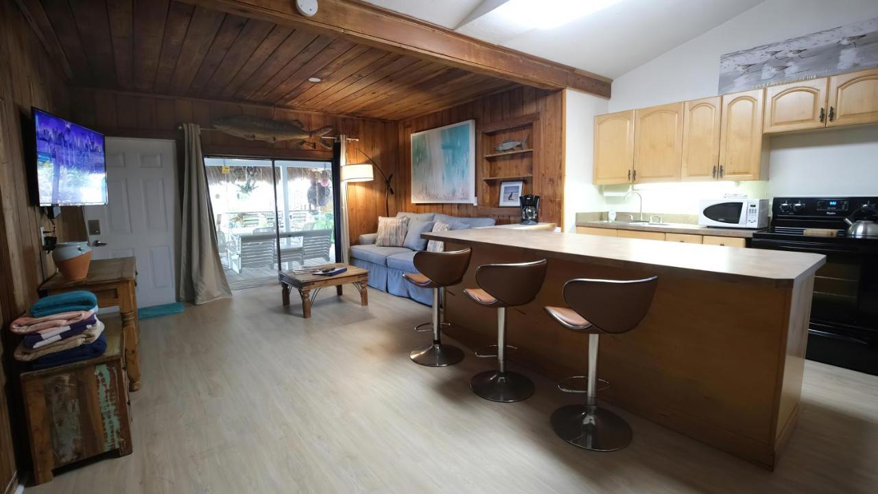 Beachpoint Apartment *